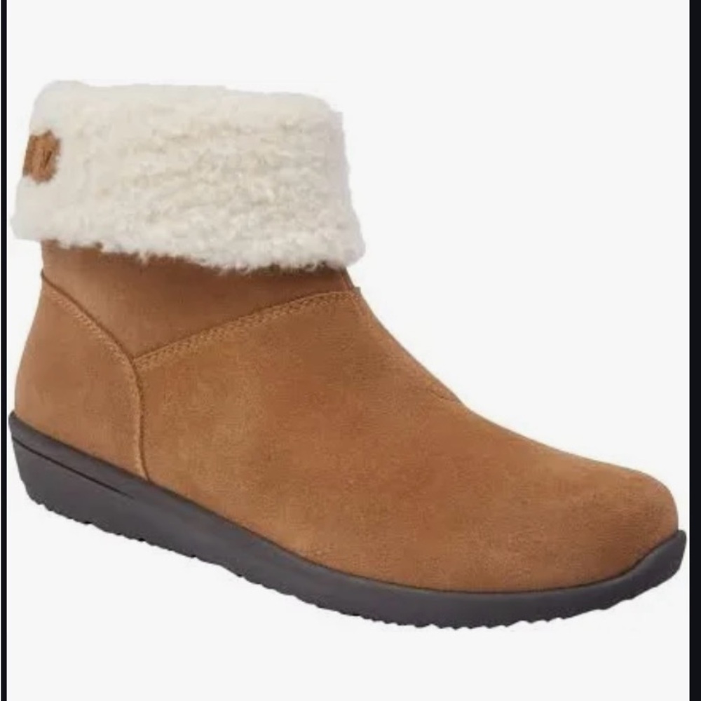 NIB VIONIC RUTH SDE MAGNOLIA BOOTIE